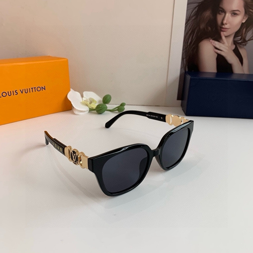 ルイヴィトンサングラス背面デザイン